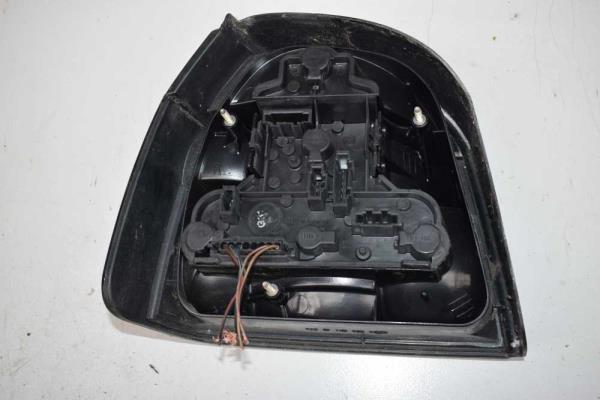 FEU ARRIERE DROIT VW - Vue 2